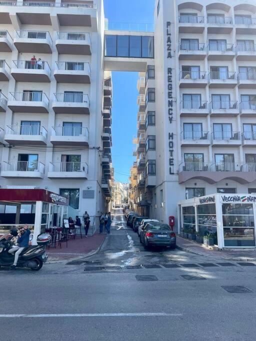 Sliema Jacuzzi Flatアパートメント エクステリア 写真